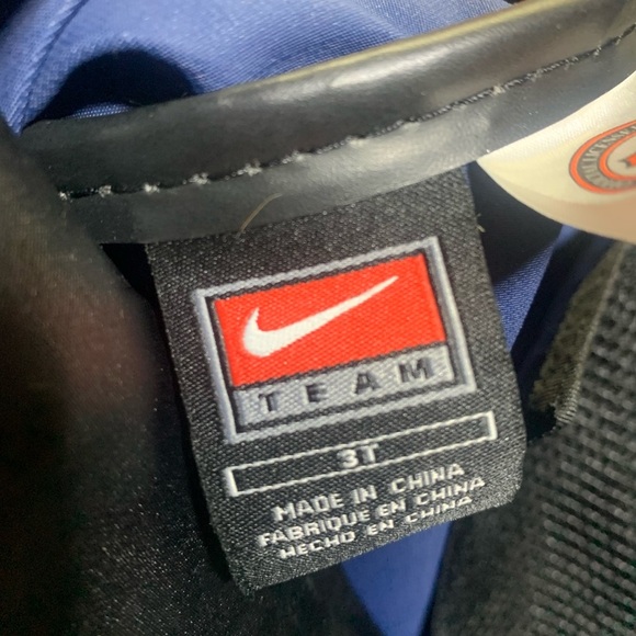 Toronto Maple Leafs Nike Team Backpack - Navy Blue - Kids/Youth Size - Picture 5 of 10